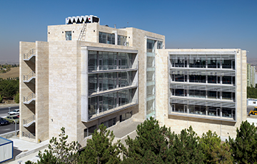 Meteksan Sistem / Finansbank Sistem Ofis Binası